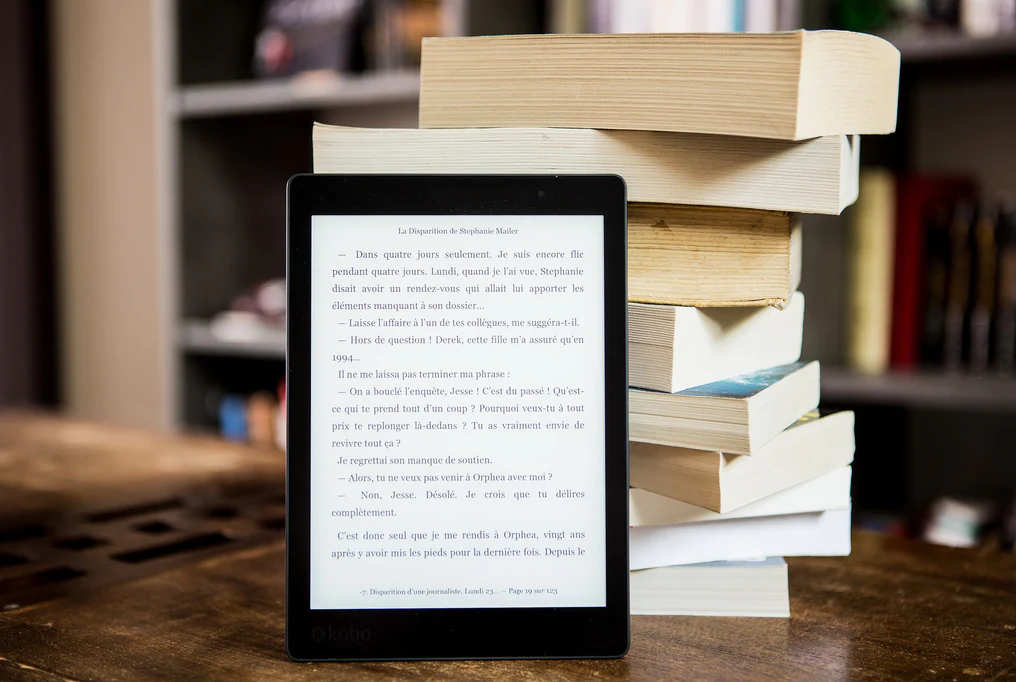 Print Books vs eBooks: Which is Better for Nutrition Education?
